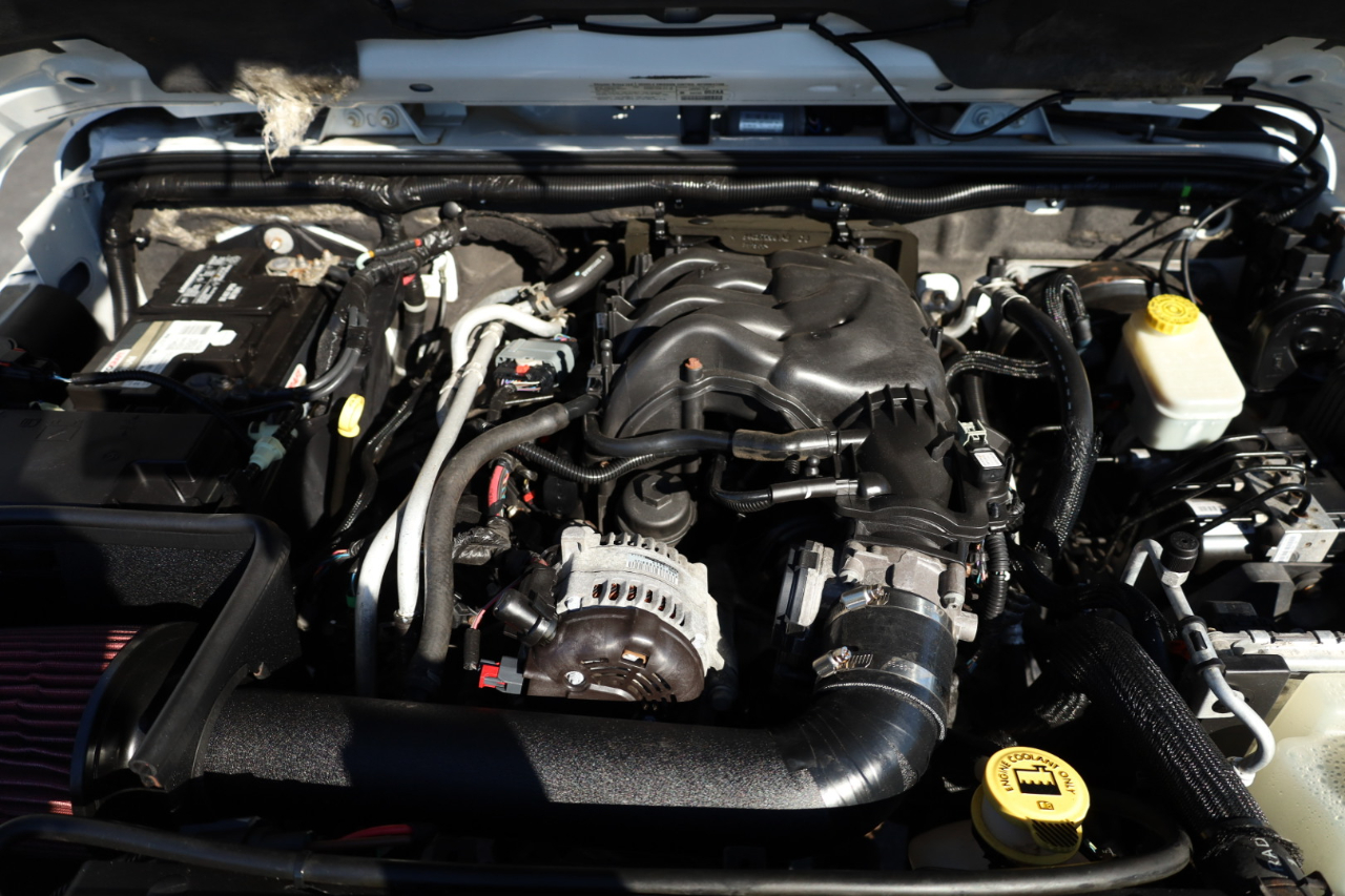 Jeep Wrangler Unlimited Sahara 4WD 2013