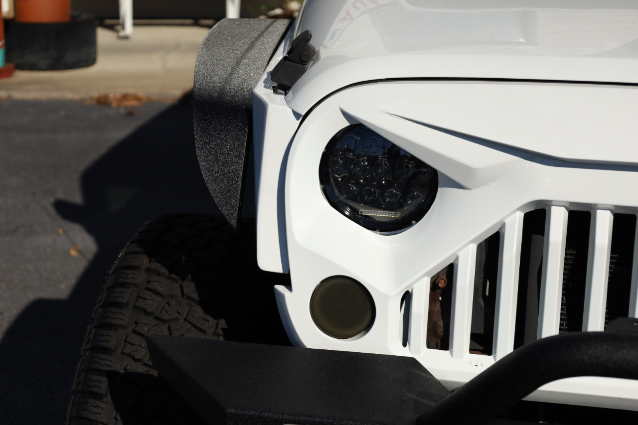 Jeep Wrangler Unlimited Sahara 4WD 2013