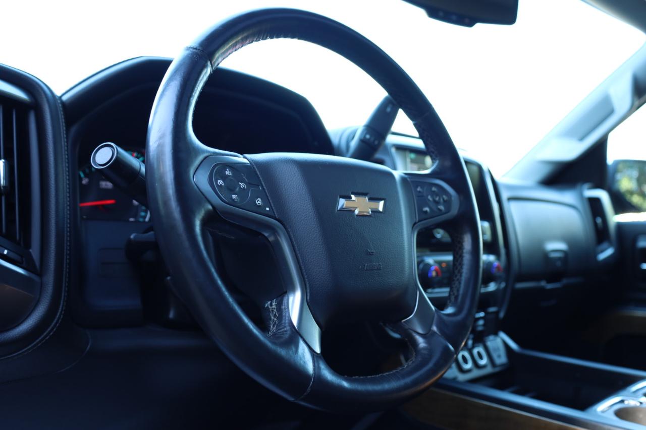 Chevrolet Silverado 1500 LTZ Crew Cab 4WD 2015