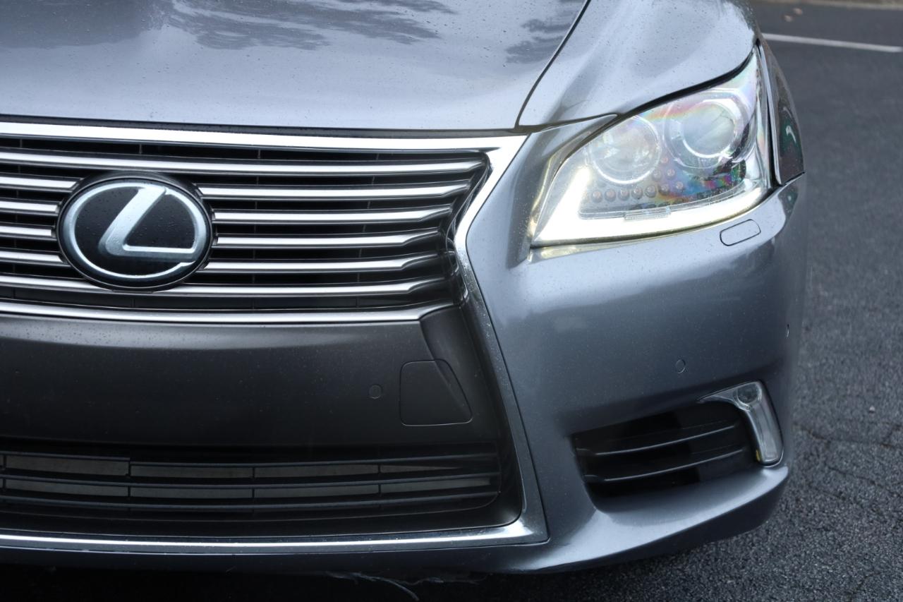 Lexus LS 460 RWD 2017