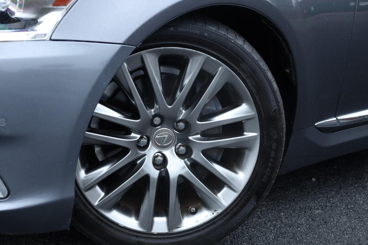 Lexus LS 460 RWD 2017