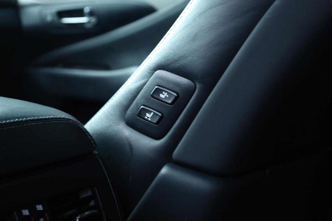 Lexus LS 460 RWD 2017