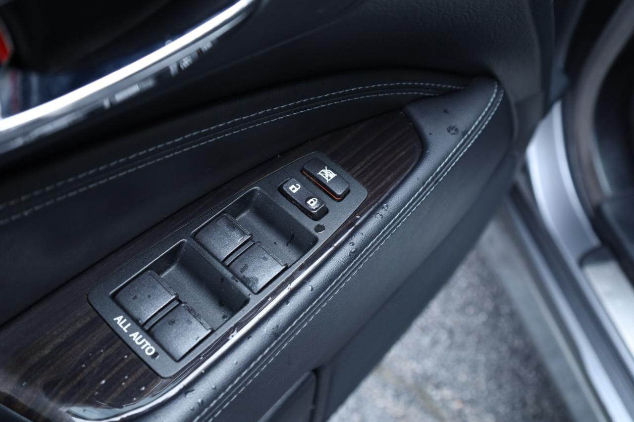 Lexus LS 460 RWD 2017