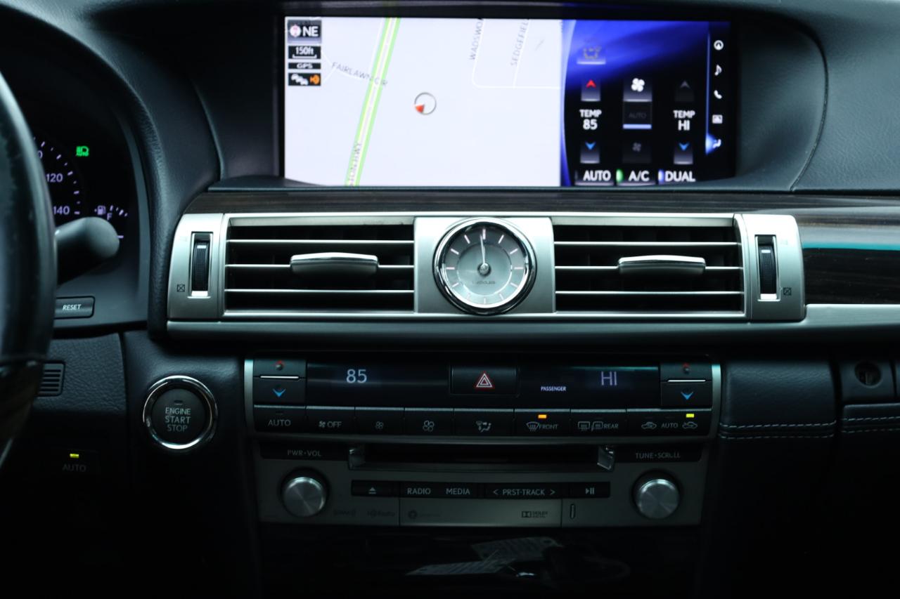 Lexus LS 460 RWD 2017