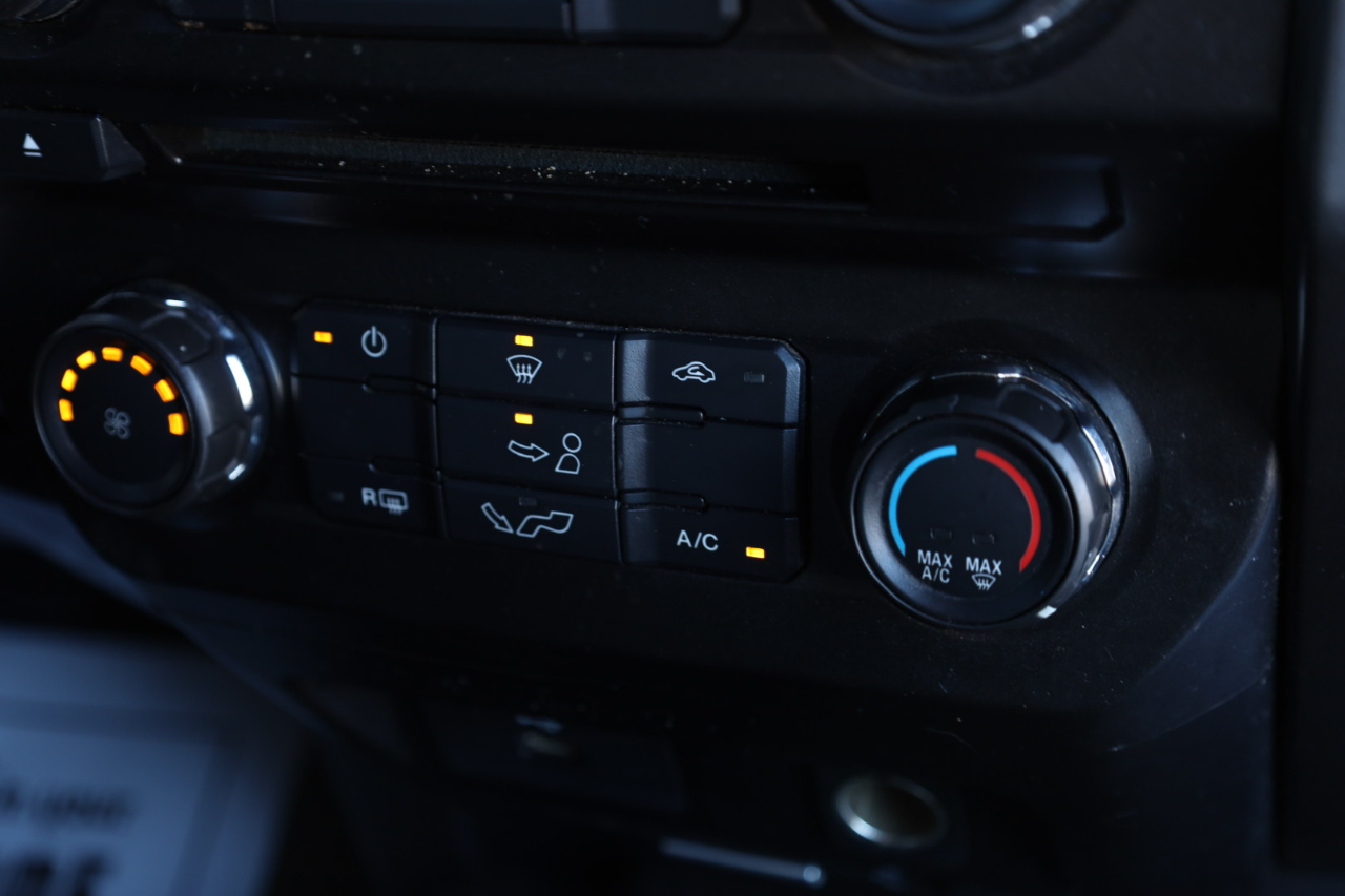 Ford F-150 XLT SuperCrew 5.5-ft. Bed 4WD 2018