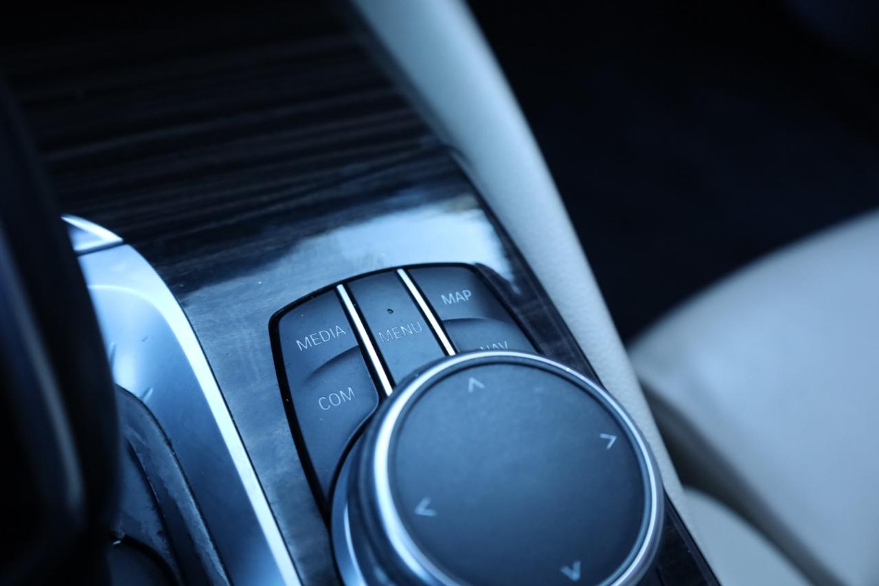 BMW 5-Series 530i 2017