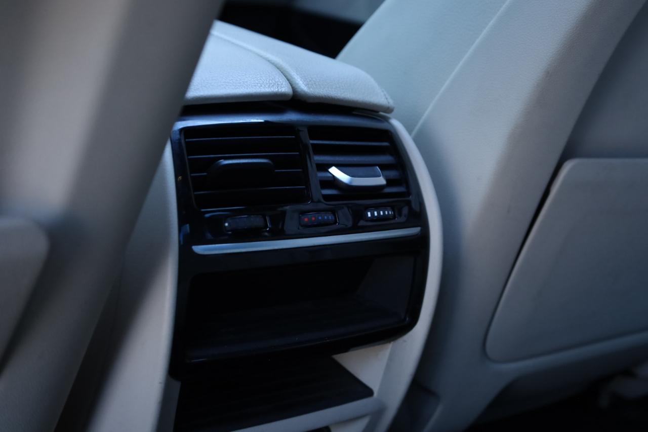 BMW 5-Series 530i 2017