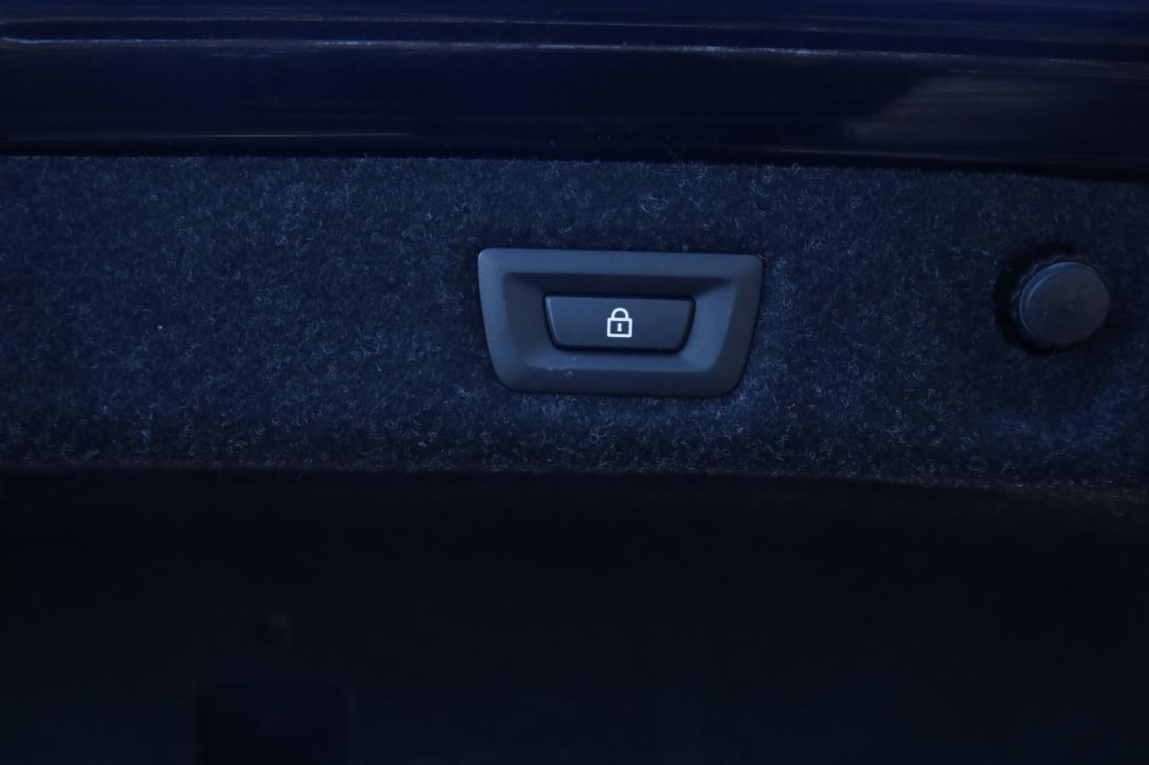 BMW 5-Series 530i 2017