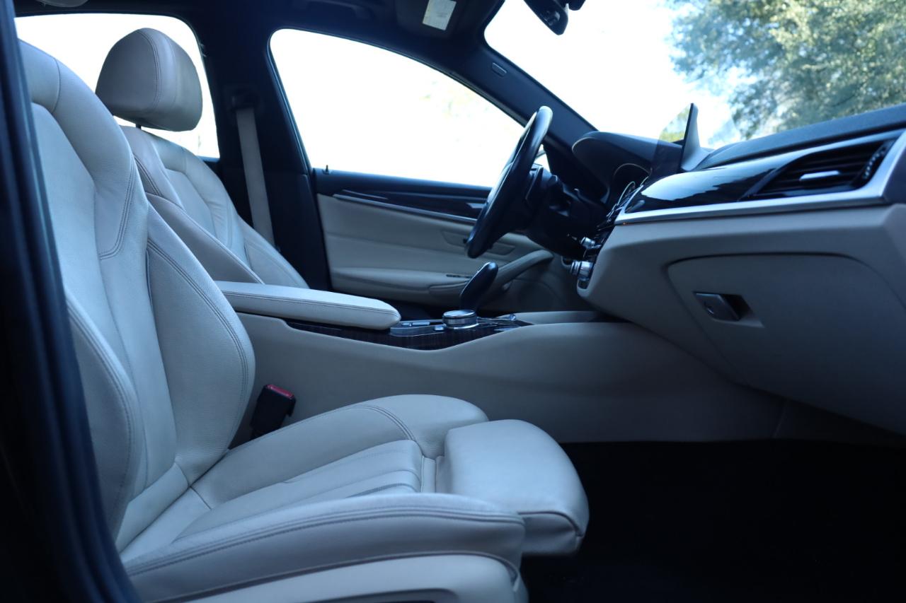 BMW 5-Series 530i 2017