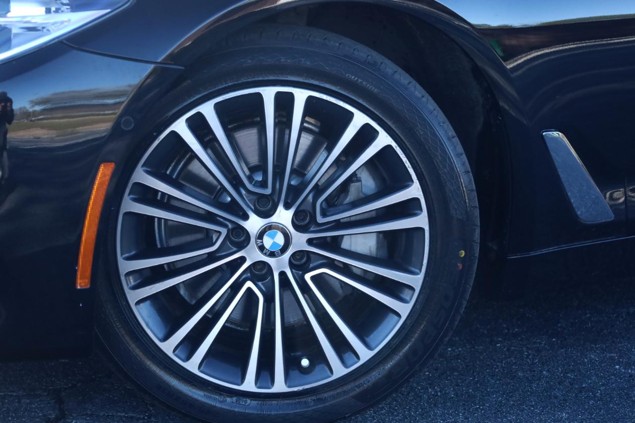 BMW 5-Series 530i 2017