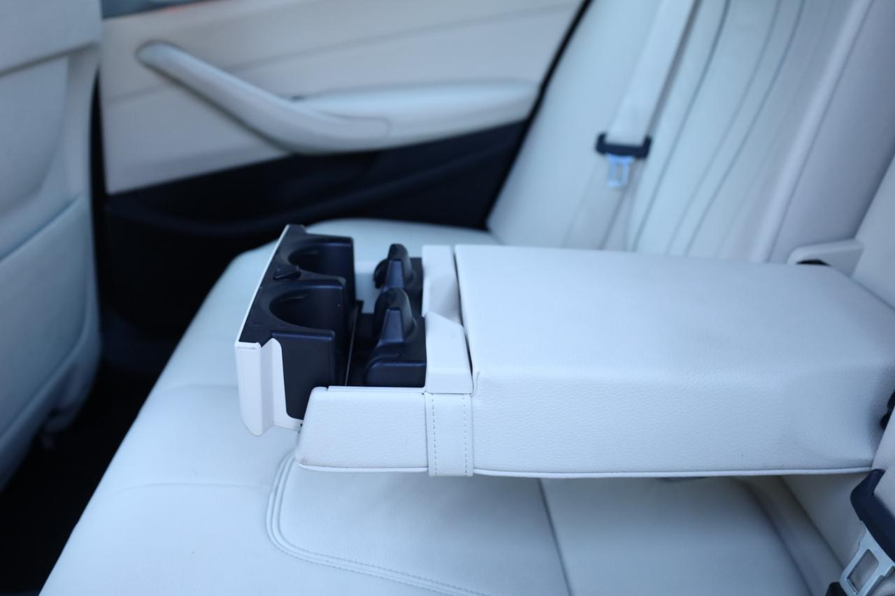 BMW 5-Series 530i 2017