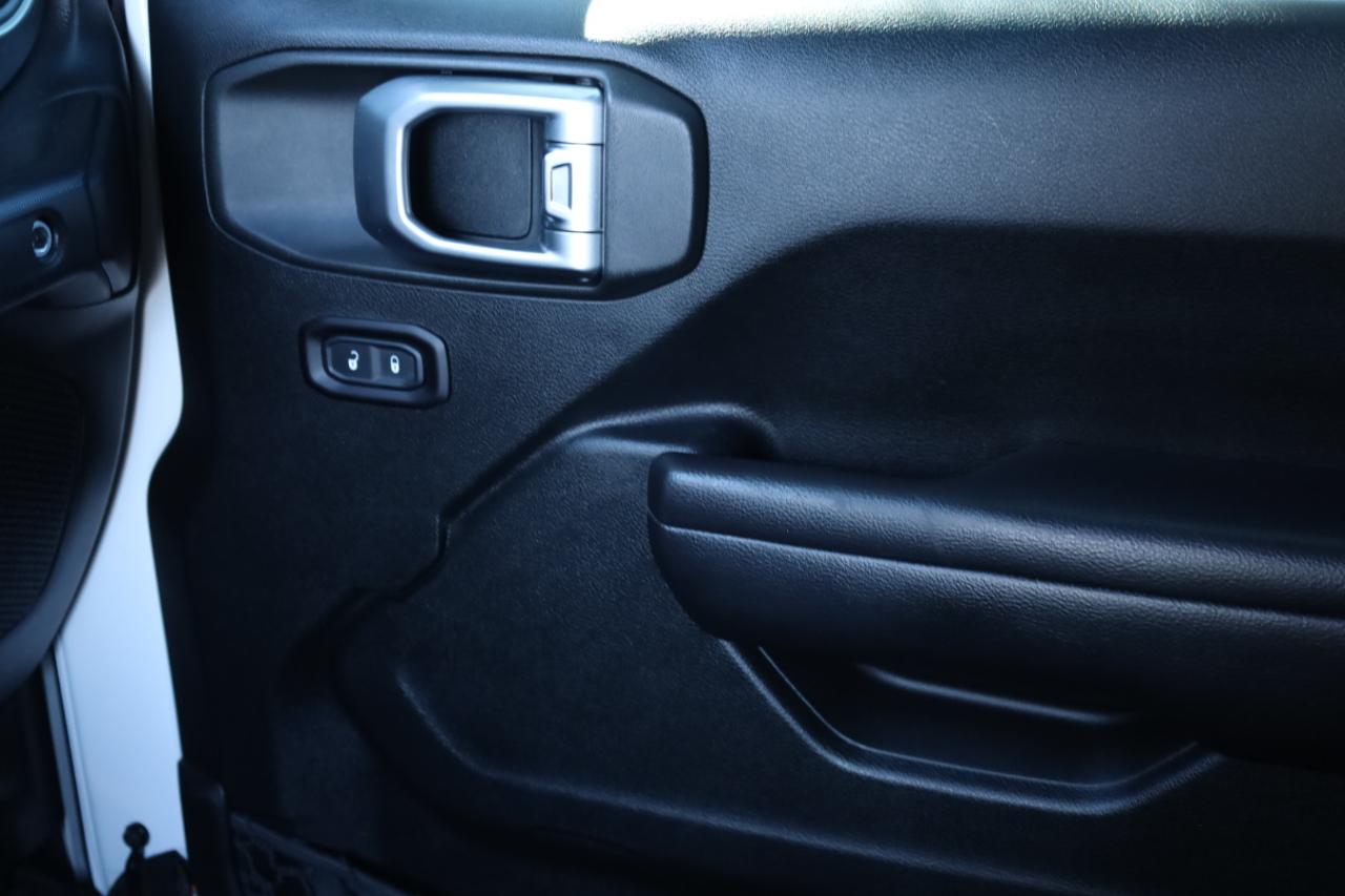 Jeep Wrangler Unlimited Sport 2018