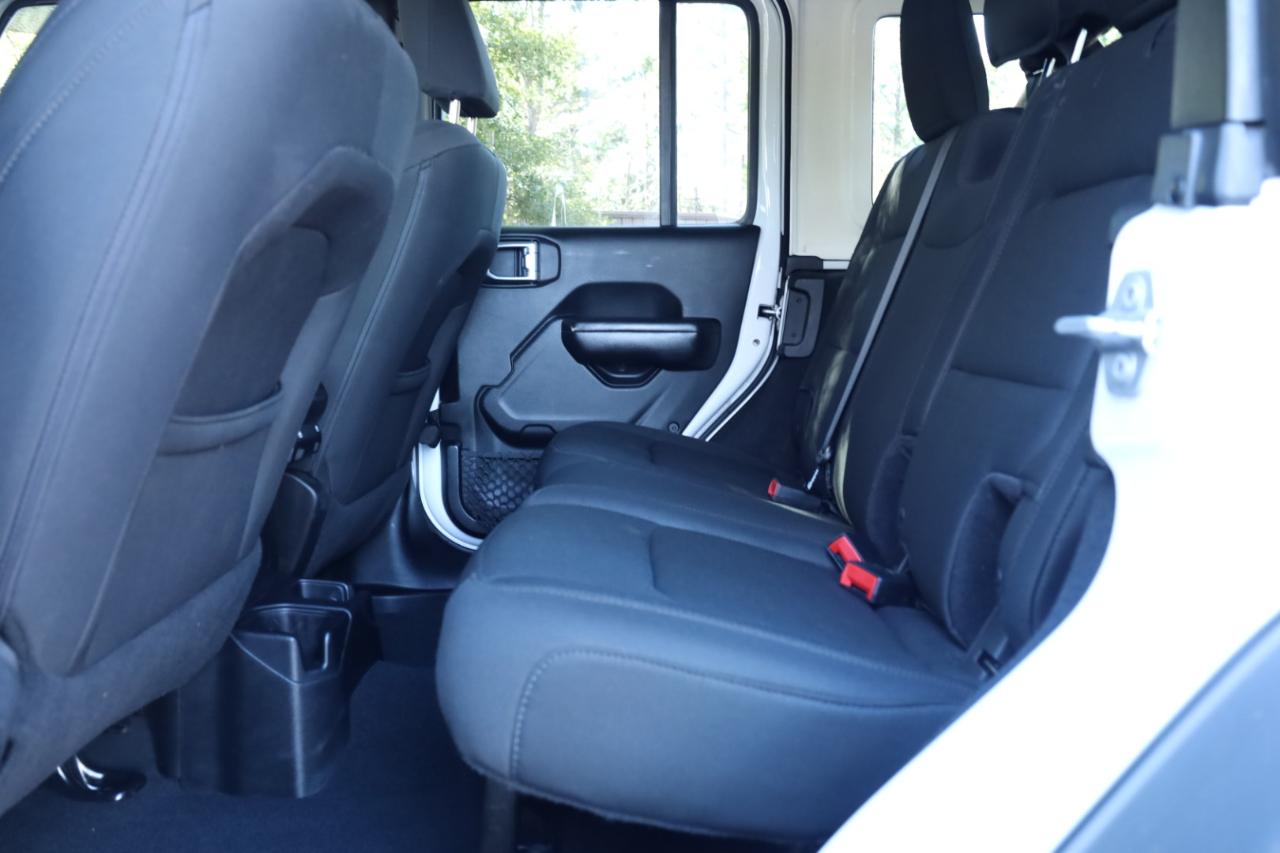 Jeep Wrangler Unlimited Sport 2018