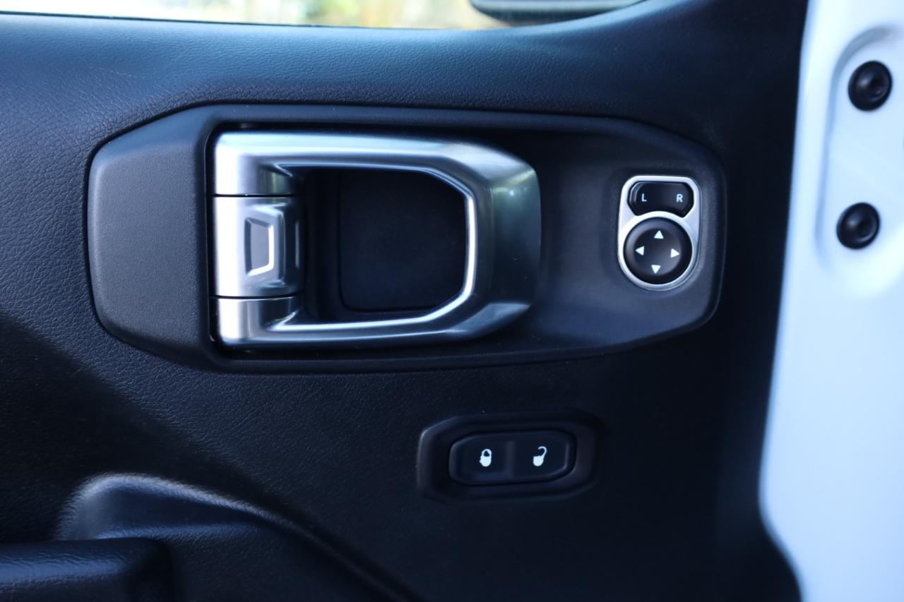 Jeep Wrangler Unlimited Sport 2018