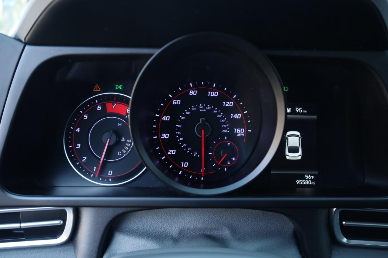 Hyundai Elantra SEL 2023