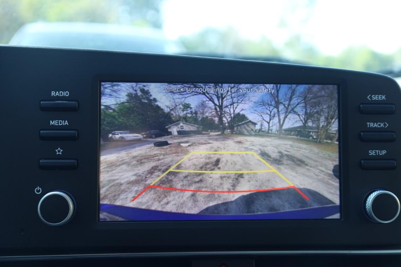 Hyundai Elantra SEL 2023