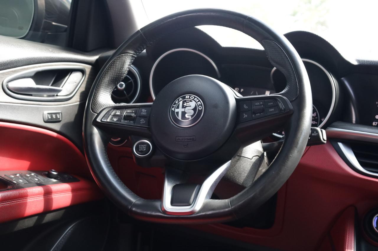 Alfa Romeo Stelvio Ti 2021