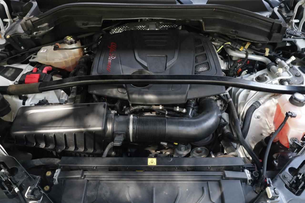 Alfa Romeo Stelvio Ti 2021