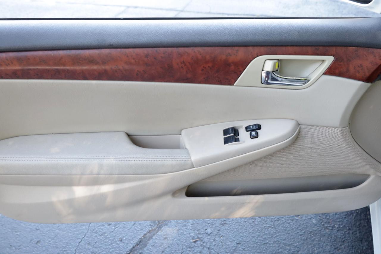 Toyota Camry Solara SE Convertible 2006