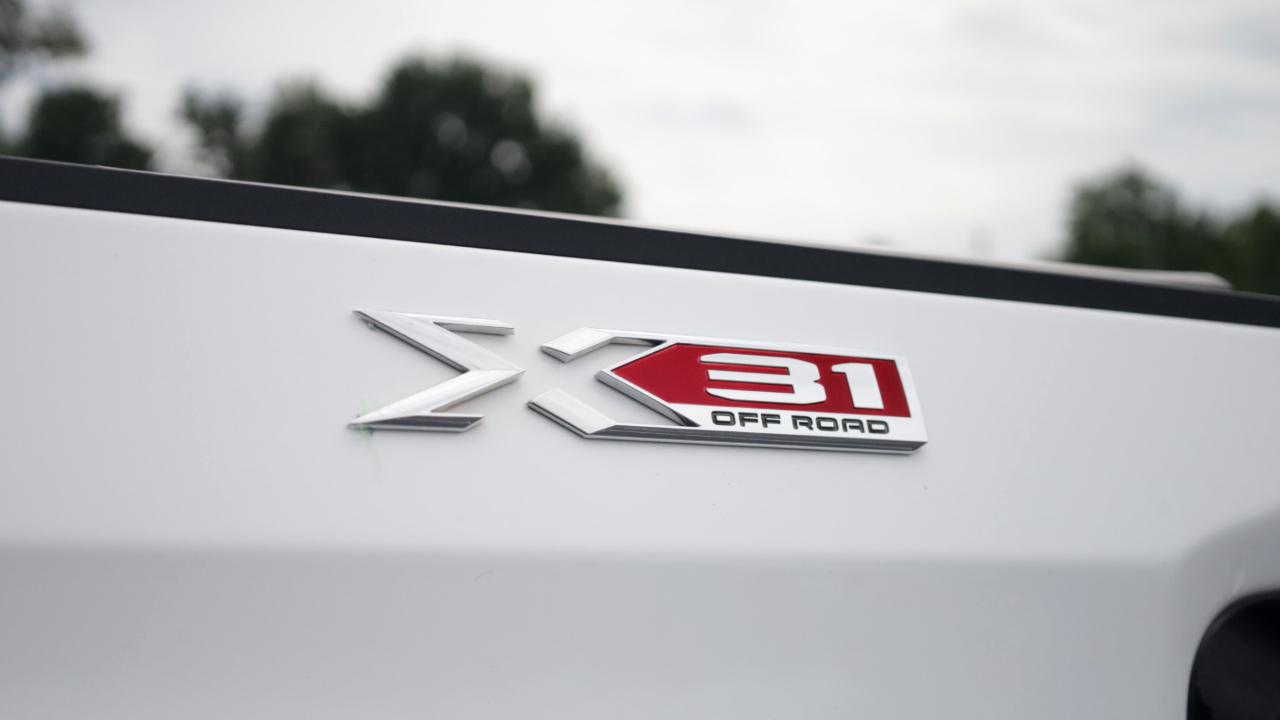 GMC Sierra 1500 SLT Crew Cab Long Box 4WD 2020