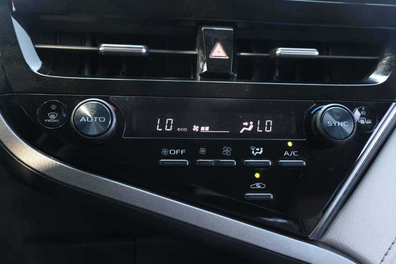 Toyota Camry XLE 2024