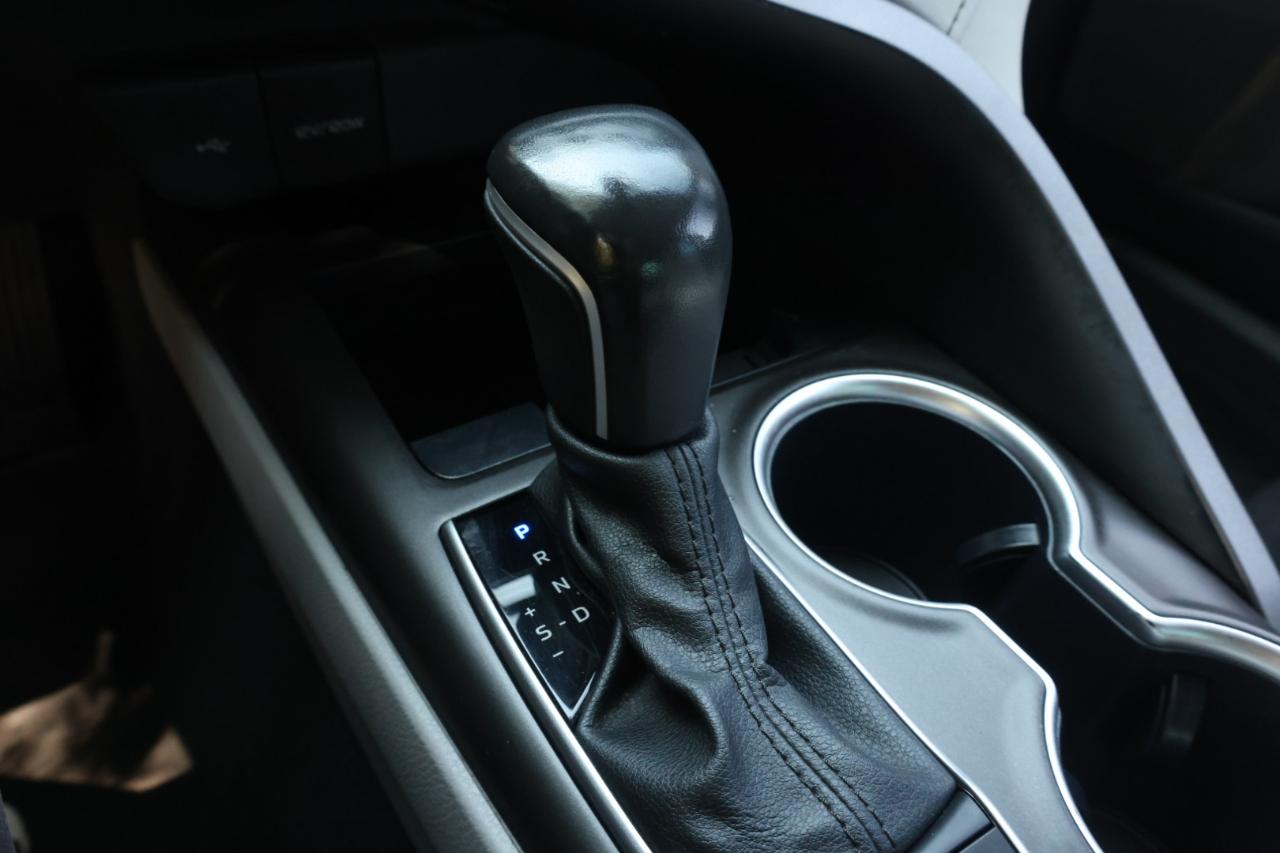 Toyota Camry XLE 2024