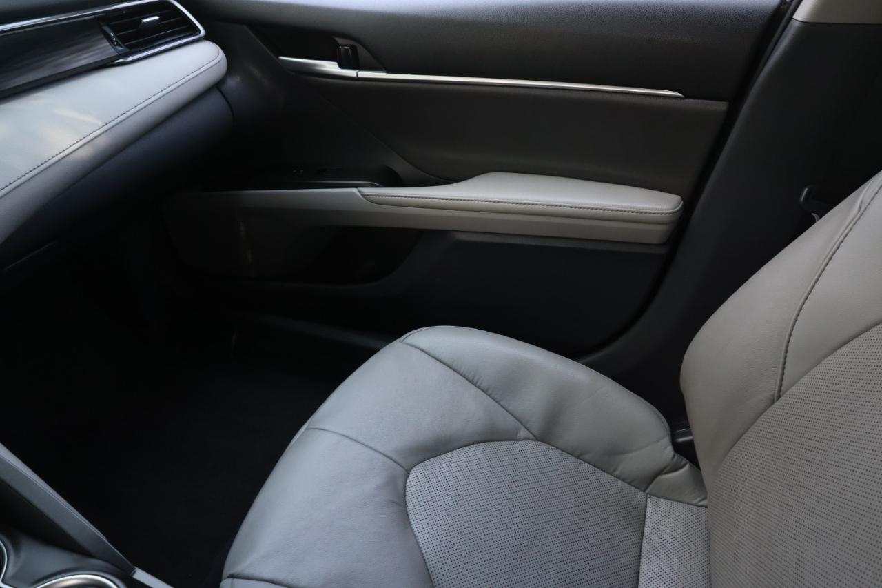 Toyota Camry XLE 2024