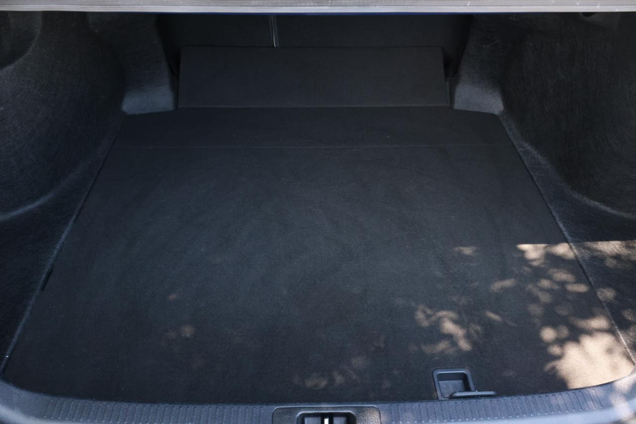 Toyota Camry XLE 2024