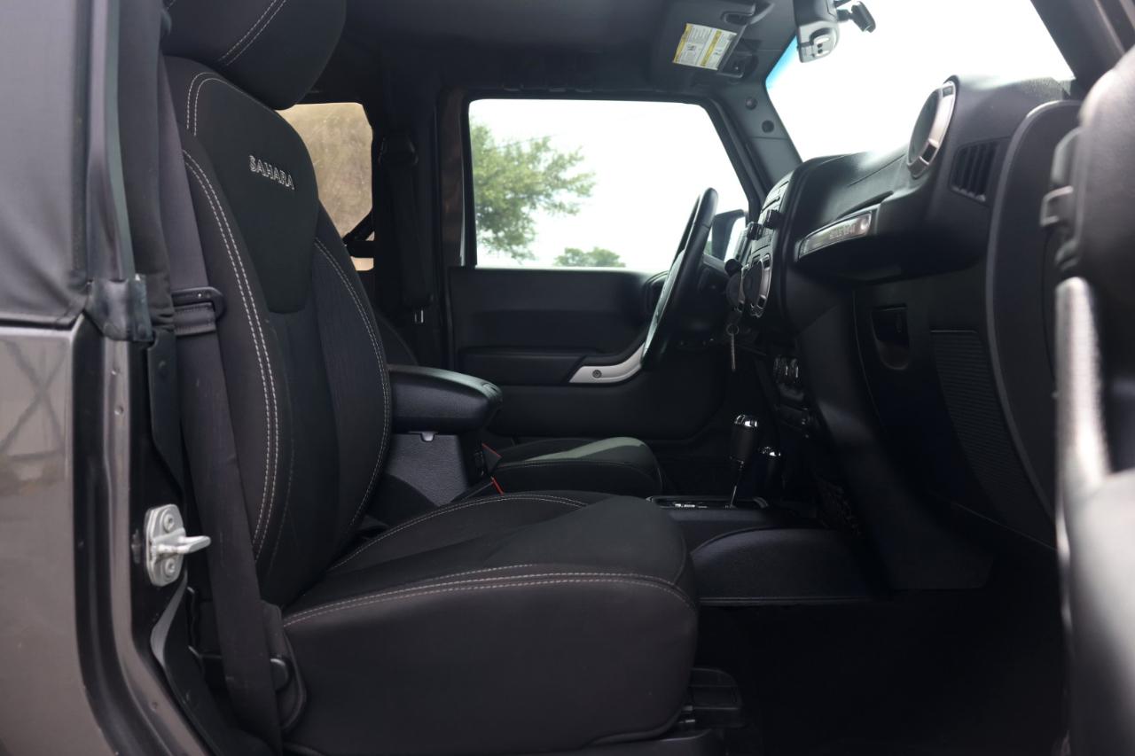 Jeep Wrangler Sahara 4WD 2017