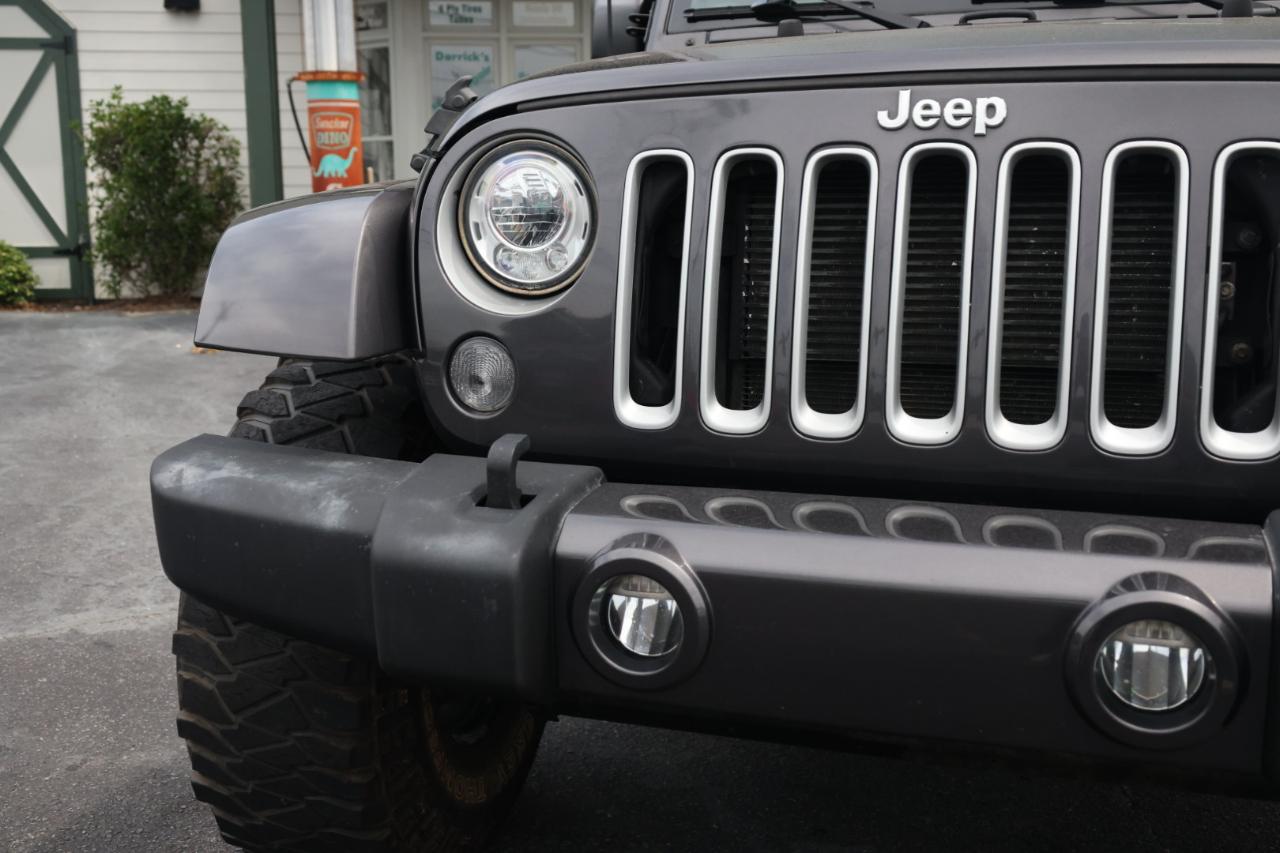 Jeep Wrangler Sahara 4WD 2017