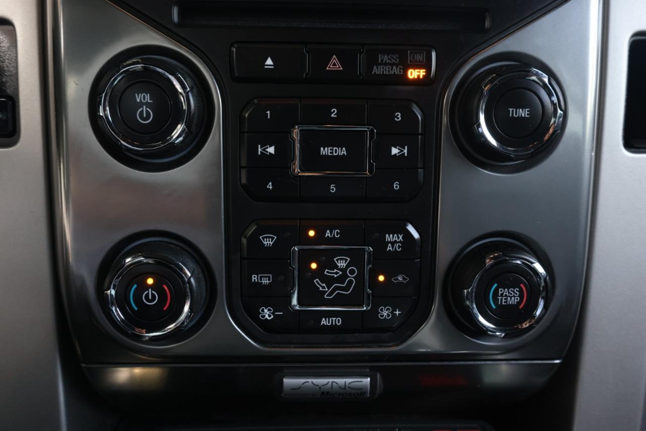 Ford F-150 SVT Raptor SuperCrew 5.5-ft. Bed 4WD 2014