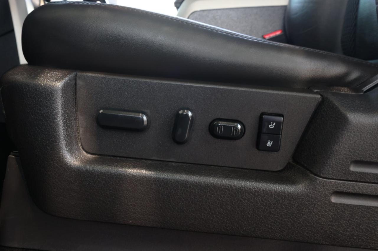 Ford F-150 SVT Raptor SuperCrew 5.5-ft. Bed 4WD 2014