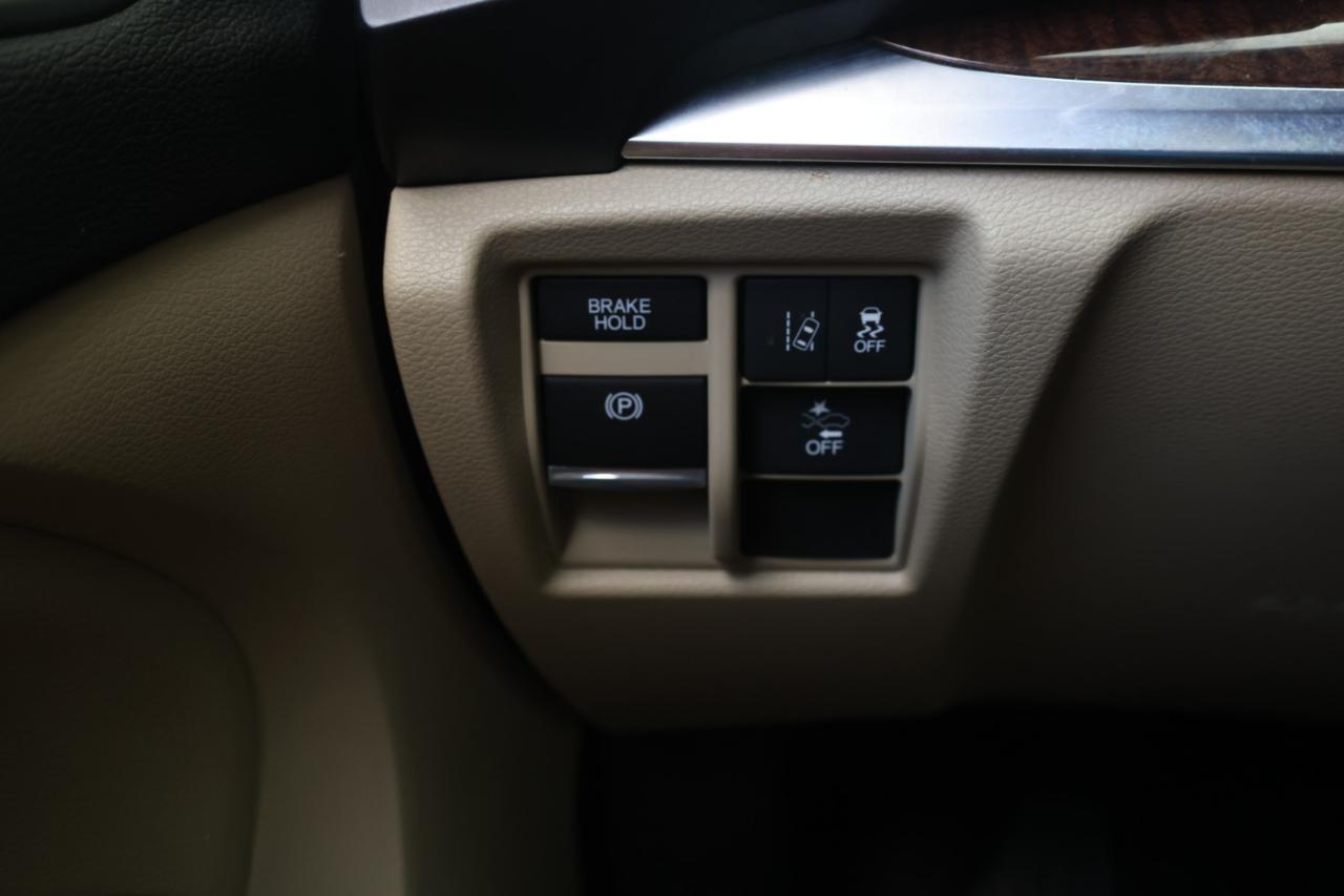 Acura MDX SH-AWD 9-Spd AT 2020