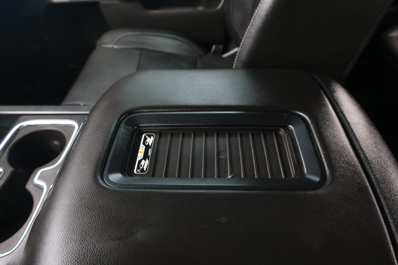 Chevrolet Silverado 1500 LTZ Crew Cab 4WD 2018