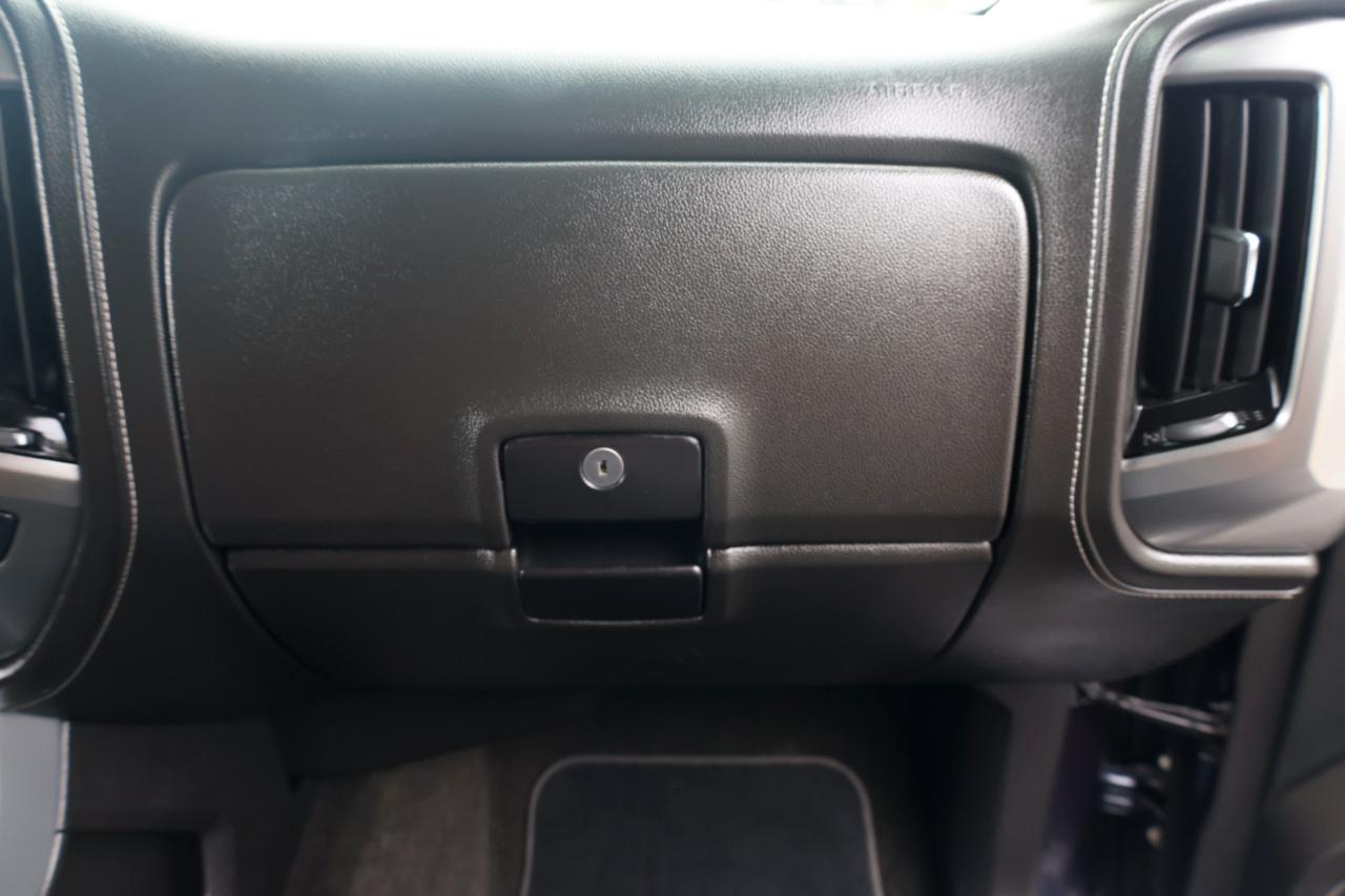 Chevrolet Silverado 1500 LTZ Crew Cab 4WD 2018