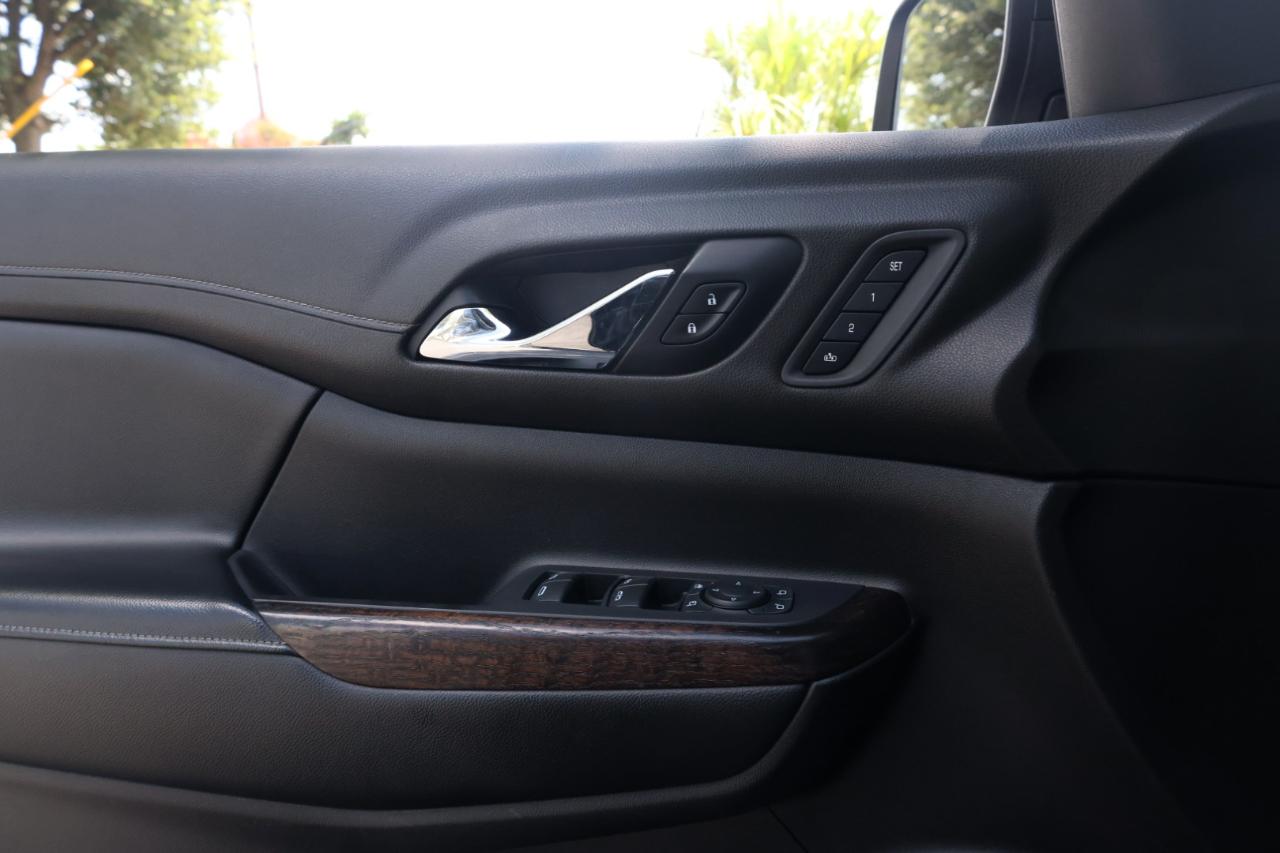 GMC Acadia Denali 2020