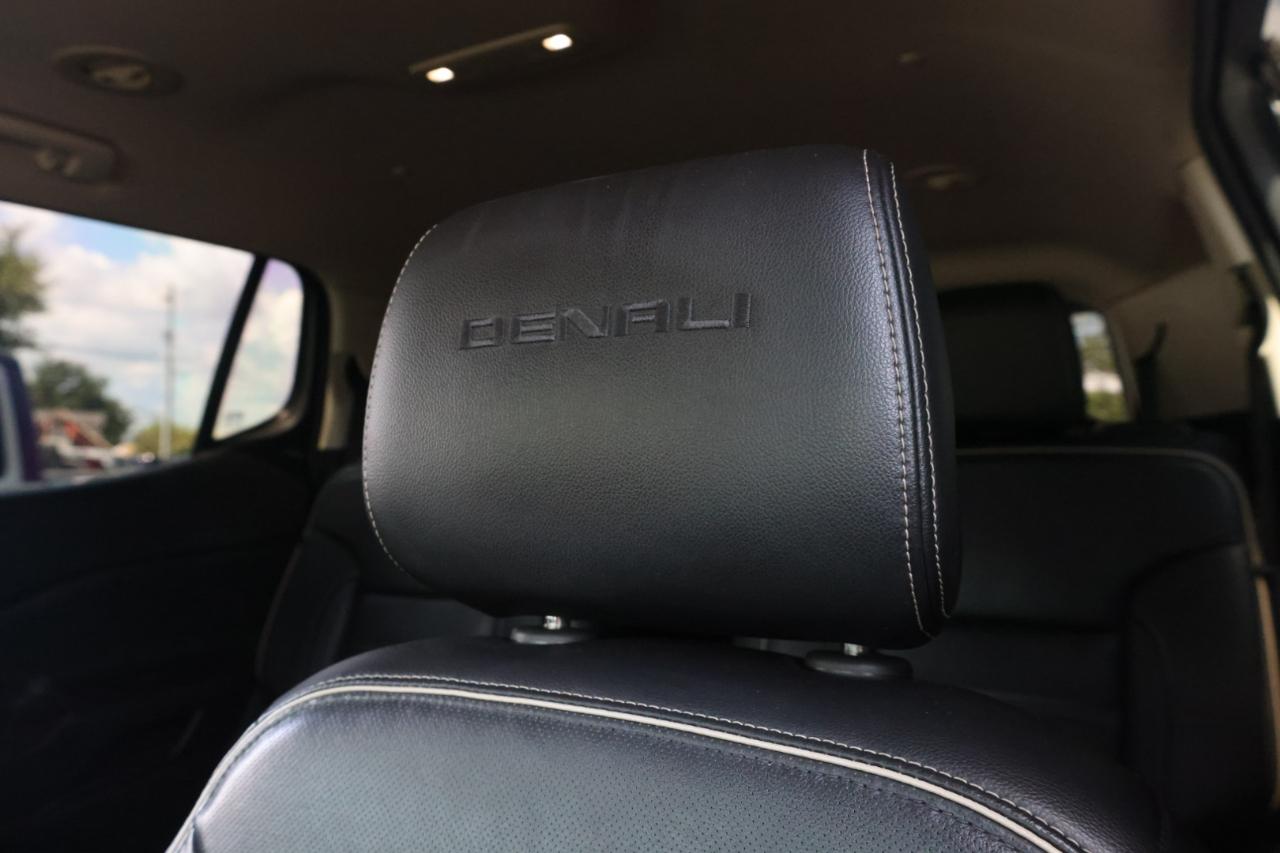 GMC Acadia Denali 2020