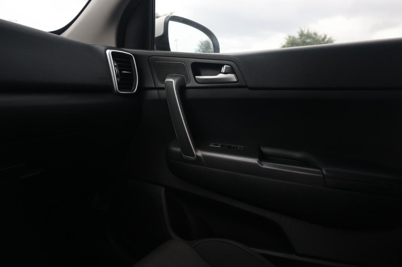 Kia Sportage LX FWD 2020