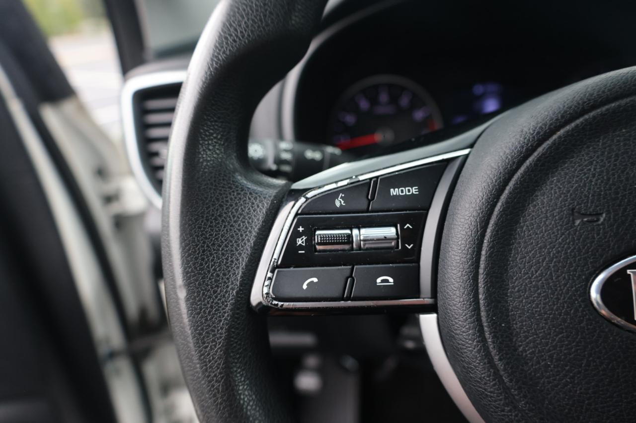 Kia Sportage LX FWD 2020