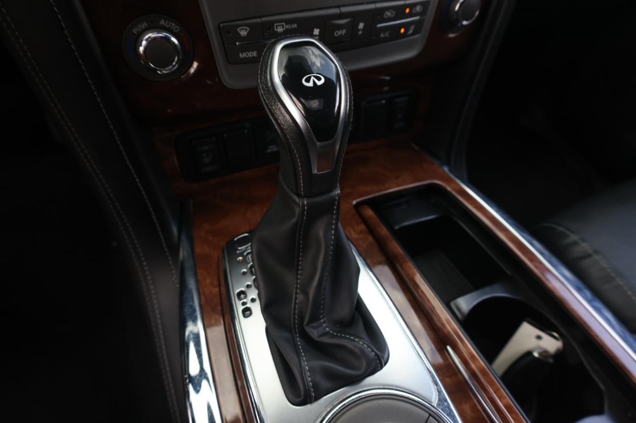 Infiniti QX80 LUXE 2019
