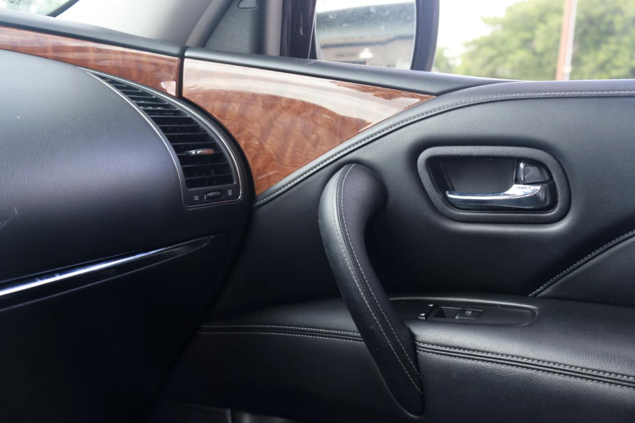 Infiniti QX80 LUXE 2019