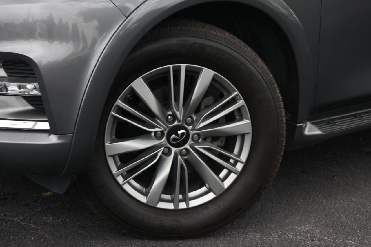 Infiniti QX80 LUXE 2019