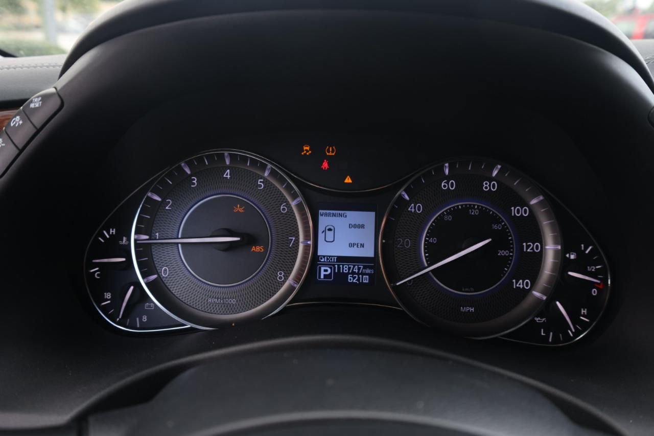 Infiniti QX80 LUXE 2019