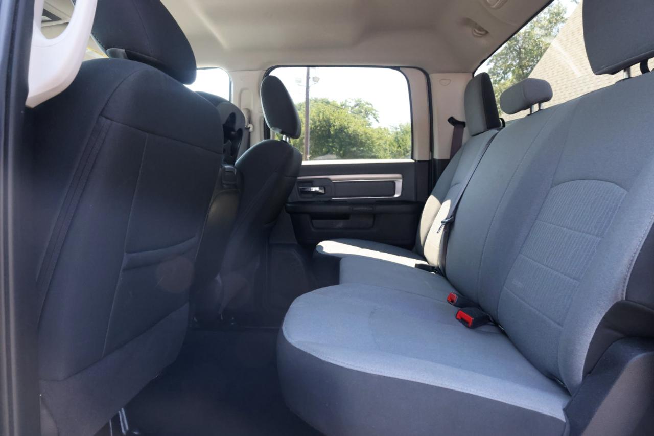 RAM 1500 Classic Tradesman Crew Cab LWB 4WD 2021