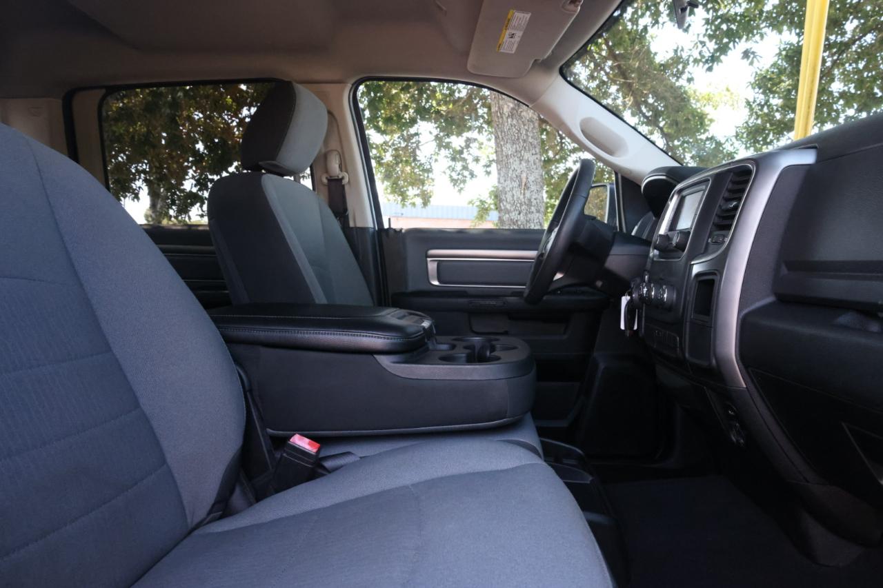 RAM 1500 Classic Tradesman Crew Cab LWB 4WD 2021