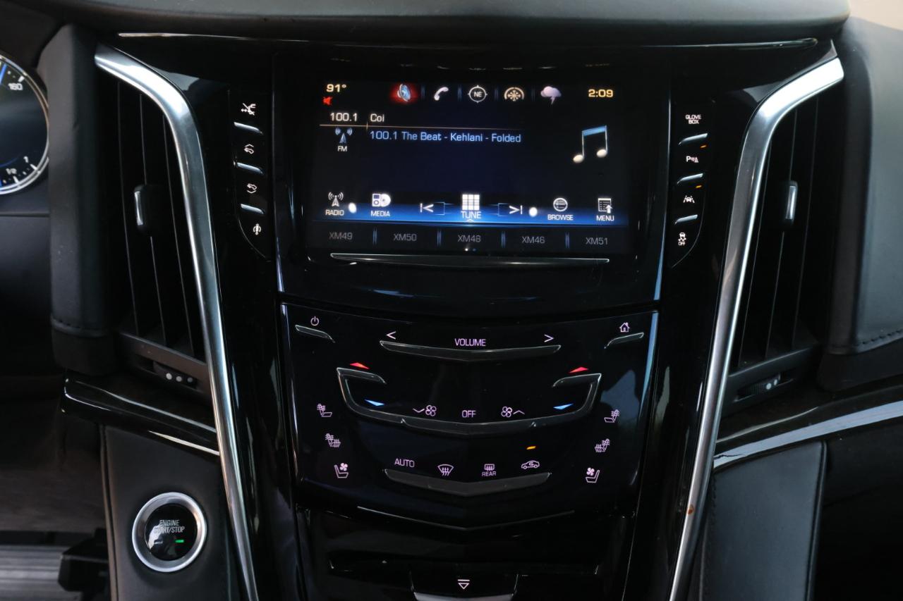 Cadillac Escalade Platinum 4WD 2016