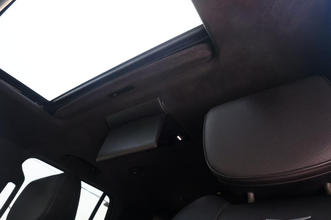 Cadillac Escalade Platinum 4WD 2016