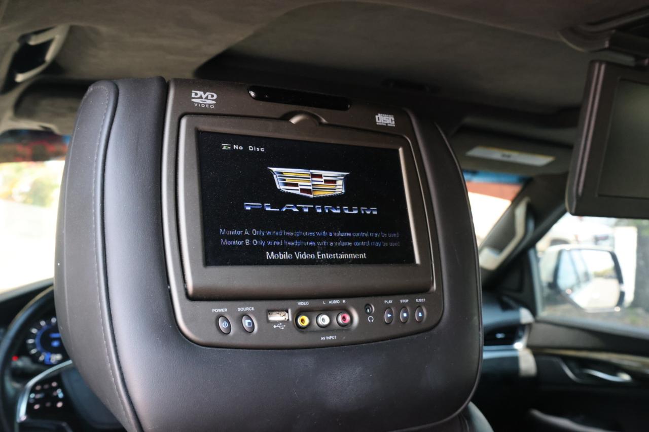 Cadillac Escalade Platinum 4WD 2016