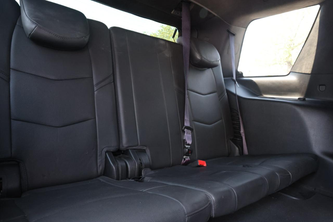 Cadillac Escalade Platinum 4WD 2016