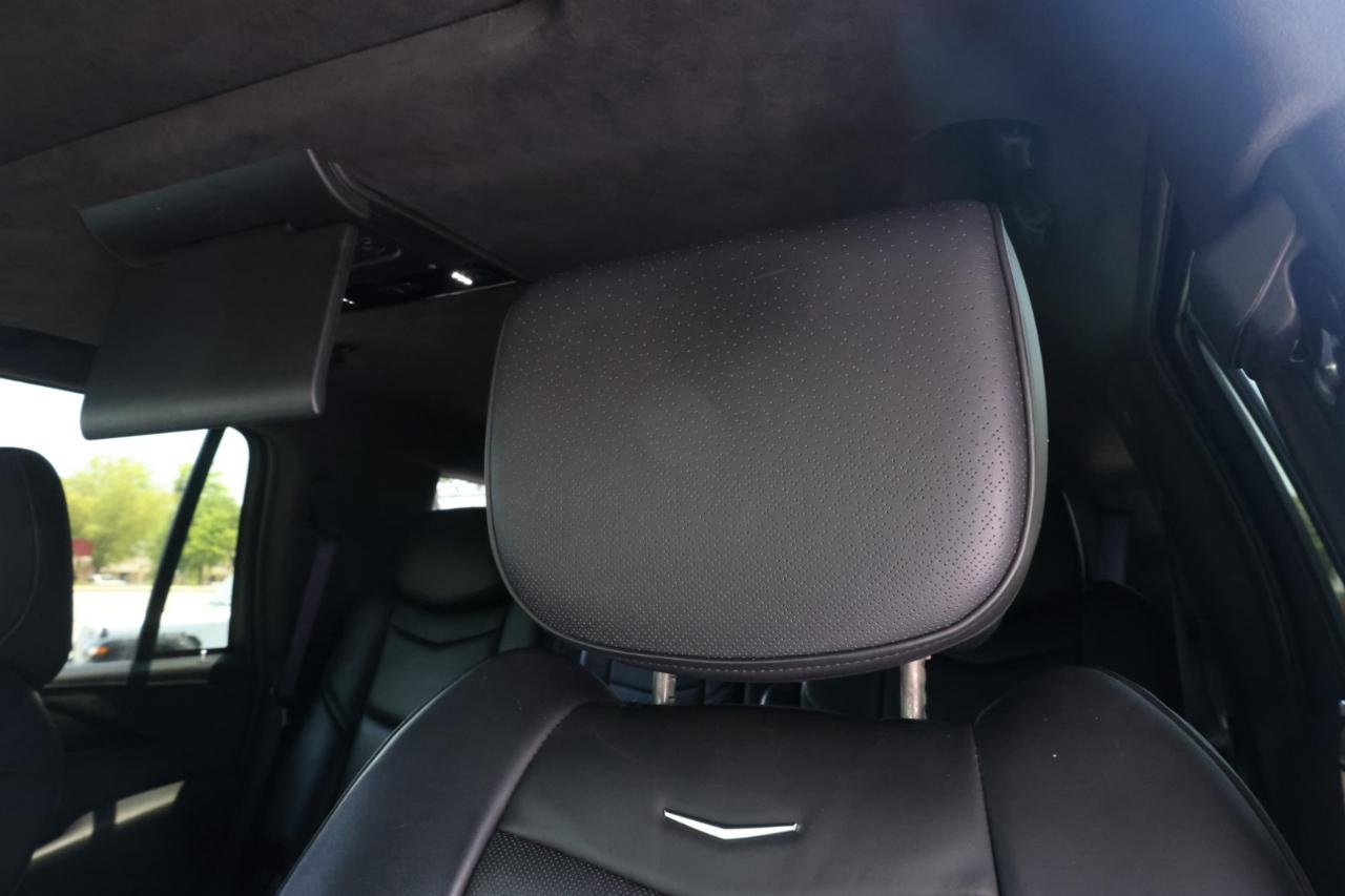 Cadillac Escalade Platinum 4WD 2016